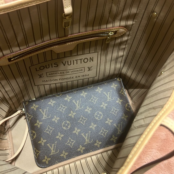 Louis Vuitton MM monogram Neverfull with Beige interior - Picture 6 of 7